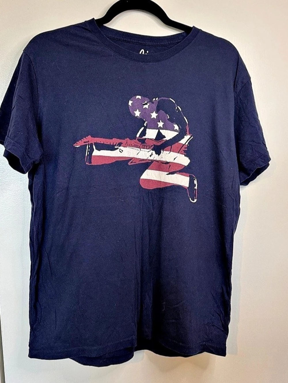 Authentic Icon Graphic Short Sleeve Tee in Blue Size Medium